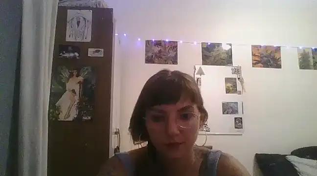 Snapshot of SweetyBabyDemon chatting on 12-13-24, 11:06 SweetyBabyDemon online show from 12-13-24, 11:06