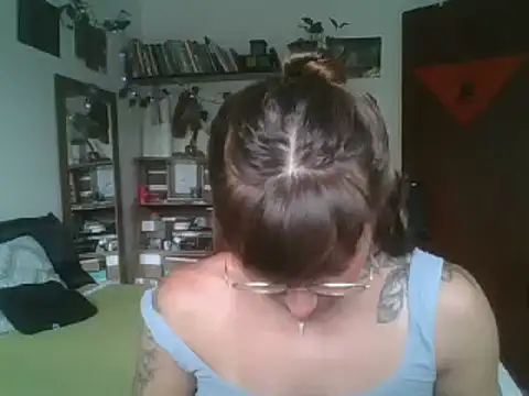 Snapshot of SweetyBabyDemon chatting on 12-14-24, 03:58 SweetyBabyDemon online show from 12-14-24, 03:58