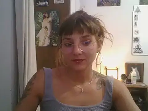 Snapshot of SweetyBabyDemon chatting on 12-15-24, 02:08 SweetyBabyDemon online show from 12-15-24, 02:08
