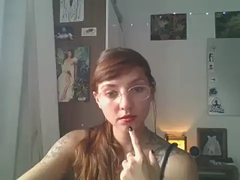 Snapshot of SweetyBabyDemon chatting on 12-23-24, 05:54 SweetyBabyDemon online show from 12-23-24, 05:54