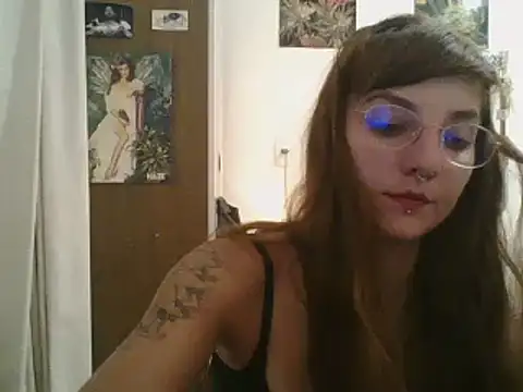Snapshot of SweetyBabyDemon chatting on 01-08-25, 10:37 SweetyBabyDemon online show from 01-08-25, 10:37