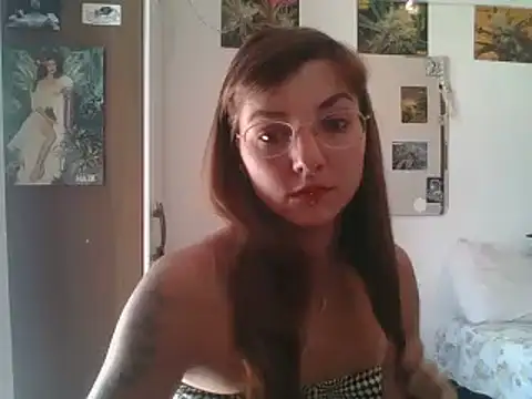 Snapshot of SweetyBabyDemon chatting on 01-14-25, 12:56 SweetyBabyDemon online show from 01-14-25, 12:56