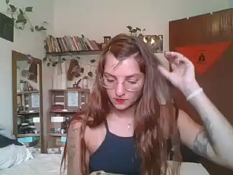 Snapshot of SweetyBabyDemon chatting on 02-06-25, 12:48 SweetyBabyDemon online show from 02-06-25, 12:48
