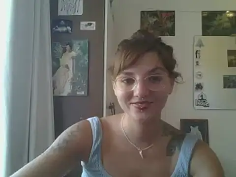 Snapshot of SweetyBabyDemon chatting on 02-15-25, 04:34 SweetyBabyDemon online show from 02-15-25, 04:34