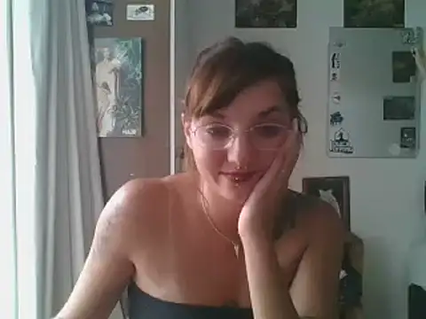 Snapshot of SweetyBabyDemon chatting on 02-19-25, 06:00 SweetyBabyDemon online show from 02-19-25, 06:00