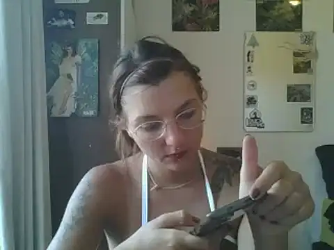 Snapshot of SweetyBabyDemon chatting on 02-28-25, 07:25 SweetyBabyDemon online show from 02-28-25, 07:25