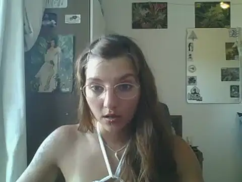 Snapshot of SweetyBabyDemon chatting on 03-06-25, 08:05 SweetyBabyDemon online show from 03-06-25, 08:05