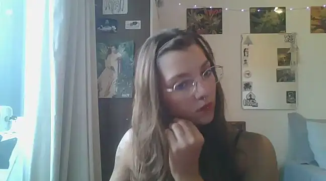 Snapshot of SweetyBabyDemon chatting on 03-20-25, 08:29 SweetyBabyDemon online show from 03-20-25, 08:29
