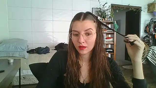 Snapshot of SweetyBabyDemon chatting on 09-09-25, 04:50 SweetyBabyDemon online show from 09-09-25, 04:50