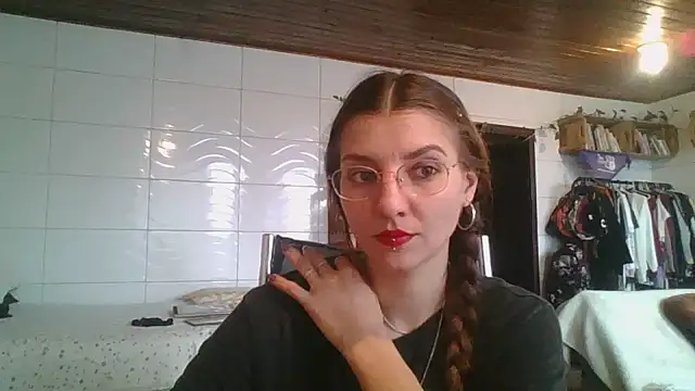 Snapshot of SweetyBabyDemon chatting on 09-21-25, 07:15 SweetyBabyDemon online show from 09-21-25, 07:15