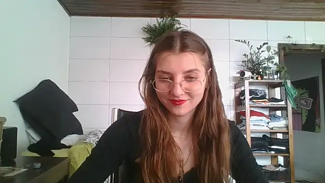 Snapshot of SweetyBabyDemon chatting on 09-26-25, 06:23 SweetyBabyDemon online show from 09-26-25, 06:23