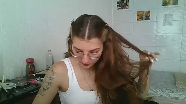 Snapshot of SweetyBabyDemon chatting on 11-03-25, 12:28 SweetyBabyDemon online show from 11-03-25, 12:28