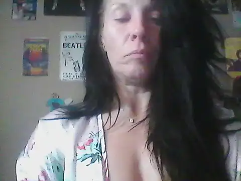 Snapshot of gorgeous11 chatting on 02-24-25, 01:35 gorgeous11 online show from 02-24-25, 01:35