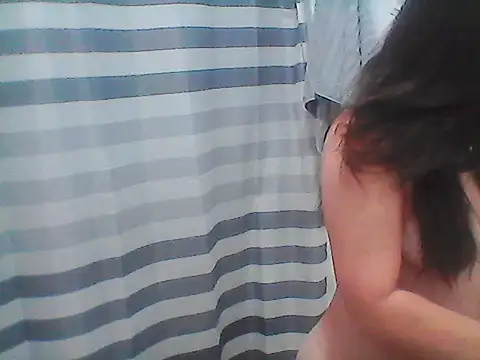 Snapshot of gorgeous11 chatting on 03-05-25, 12:22 gorgeous11 online show from 03-05-25, 12:22