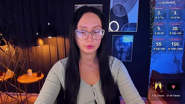 Christy Calypso online show from 12-10-24, 10:47