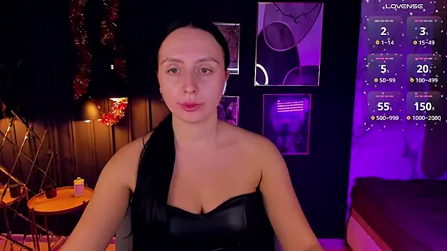 Christy Calypso online show from 12-31-24, 03:01