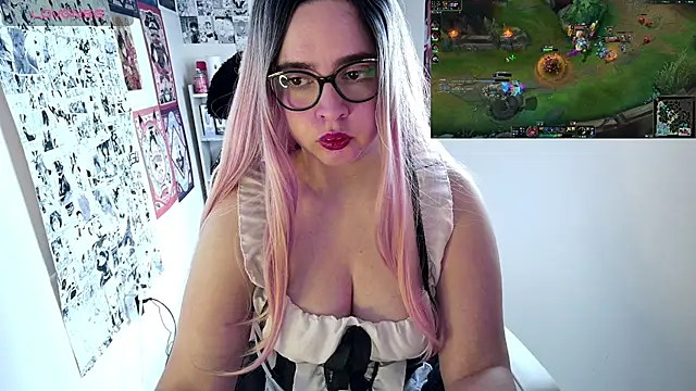 Snapshot of Vallolet_Spencer chatting on 10-24-25, 06:59 Vallolet Spencer online show from 10-24-25, 06:59