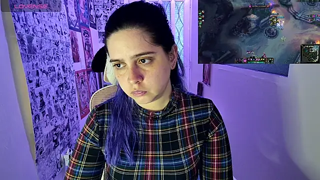 Snapshot of Vallolet_Spencer chatting on 12-01-25, 03:00 Vallolet Spencer online show from 12-01-25, 03:00