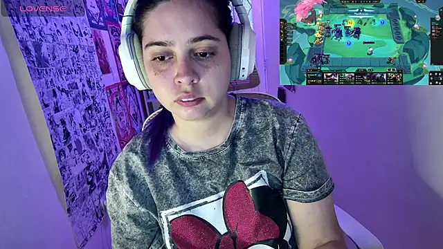 Snapshot of Vallolet_Spencer chatting on 02-13-26, 03:02 Vallolet Spencer online show from 02-13-26, 03:02