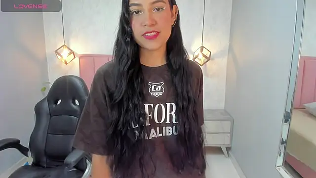 chelsyquinn online show from 12-04-25, 04:22