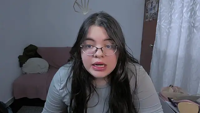 Snapshot of Aria_Fullbuster chatting on 12-13-25, 08:58 Aria Fullbuster online show from 12-13-25, 08:58