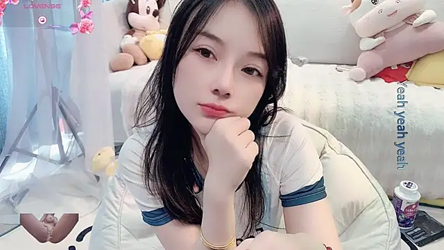 AKiKi711 online show from 01-19-25, 05:48