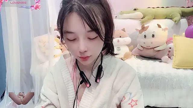 AKiKi711 online show from 03-19-25, 03:09