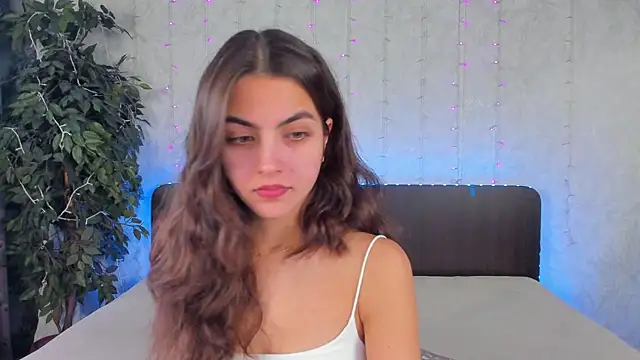 Milana Crystal  online show from 12-05-24, 08:11