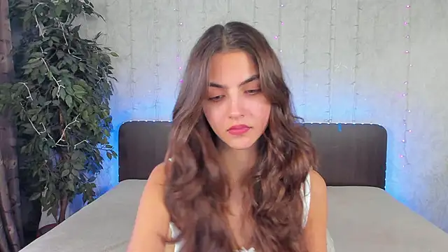 Milana Crystal  online show from 12-06-24, 08:15