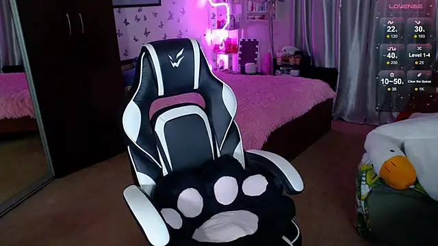 Sidney blush online show from 02-07-26, 12:42