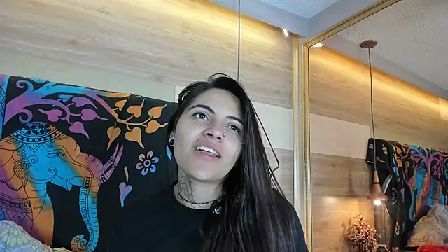 Snapshot of Cori_Paige chatting on 10-09-25, 04:54 Cori Paige online show from 10-09-25, 04:54