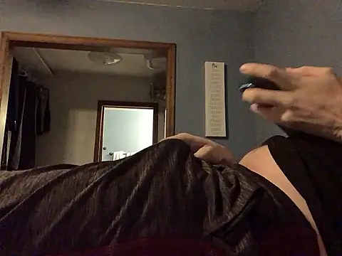 Snapshot of Hebrewhammers42 chatting on 02-09-25, 07:05 Hebrewhammers42 online show from 02-09-25, 07:05