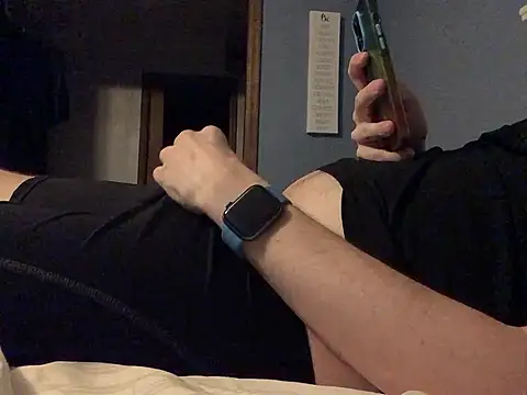 Snapshot of Hebrewhammers42 chatting on 02-27-25, 02:32 Hebrewhammers42 online show from 02-27-25, 02:32