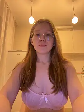 Eva Weyne online show from 10-14-25, 08:20