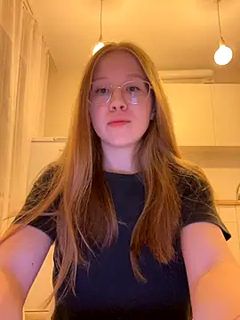 Eva Weyne online show from 10-23-25, 07:12