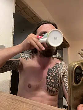 Heartbrakerx online show from 04-03-26, 07:45