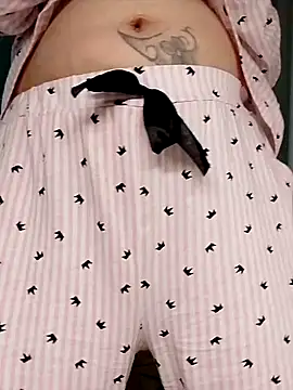 irinamaux online show from 11-23-25, 10:04