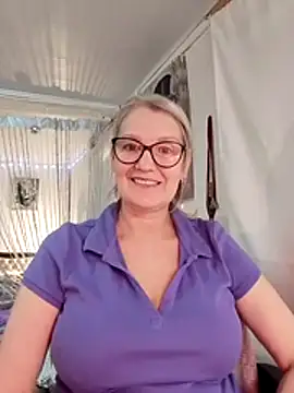 irinamaux online show from 12-14-25, 10:42