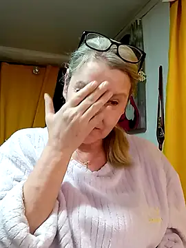 irinamaux online show from 03-22-26, 05:00