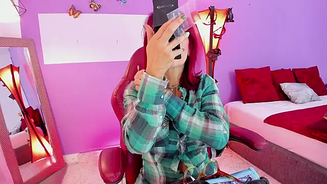 fransheska rossi online show from 03-10-25, 12:15