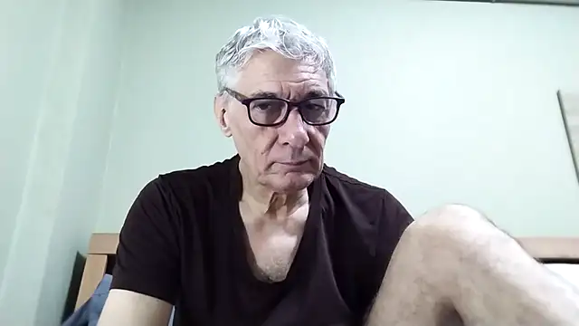 Snapshot of BIGUNCUTHARDCOCK chatting on 11-23-25, 01:49 BIGUNCUTHARDCOCK online show from 11-23-25, 01:49