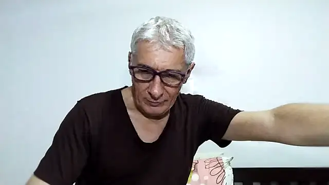 Snapshot of BIGUNCUTHARDCOCK chatting on 02-03-26, 07:24 BIGUNCUTHARDCOCK online show from 02-03-26, 07:24