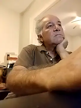 Snapshot of XXCUTHULU23 chatting on 10-18-25, 05:21 XXCUTHULU23 online show from 10-18-25, 05:21