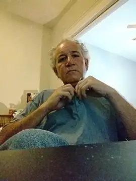 Snapshot of XXCUTHULU23 chatting on 10-27-25, 04:49 XXCUTHULU23 online show from 10-27-25, 04:49