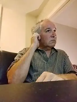 Snapshot of XXCUTHULU23 chatting on 11-03-25, 02:02 XXCUTHULU23 online show from 11-03-25, 02:02