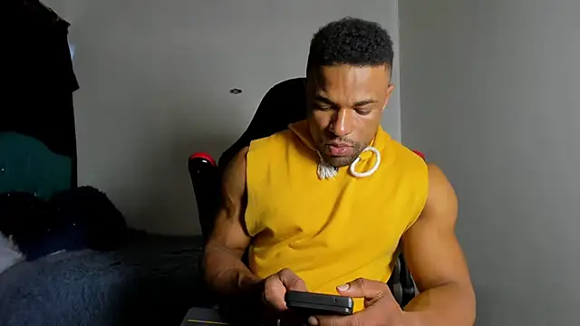 estebanlobo- online show from 11-21-25, 11:14