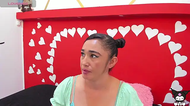 charlotte-11 online show from 03-11-25, 06:08