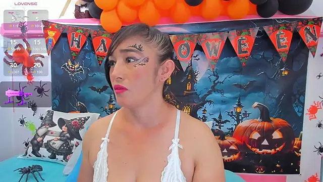 charlotte-11 online show from 10-13-25, 03:12