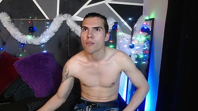  Tattoo Couple online show from 12-19-24, 09:38