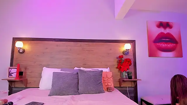 EmmaBakeer online show from 10-07-25, 10:56